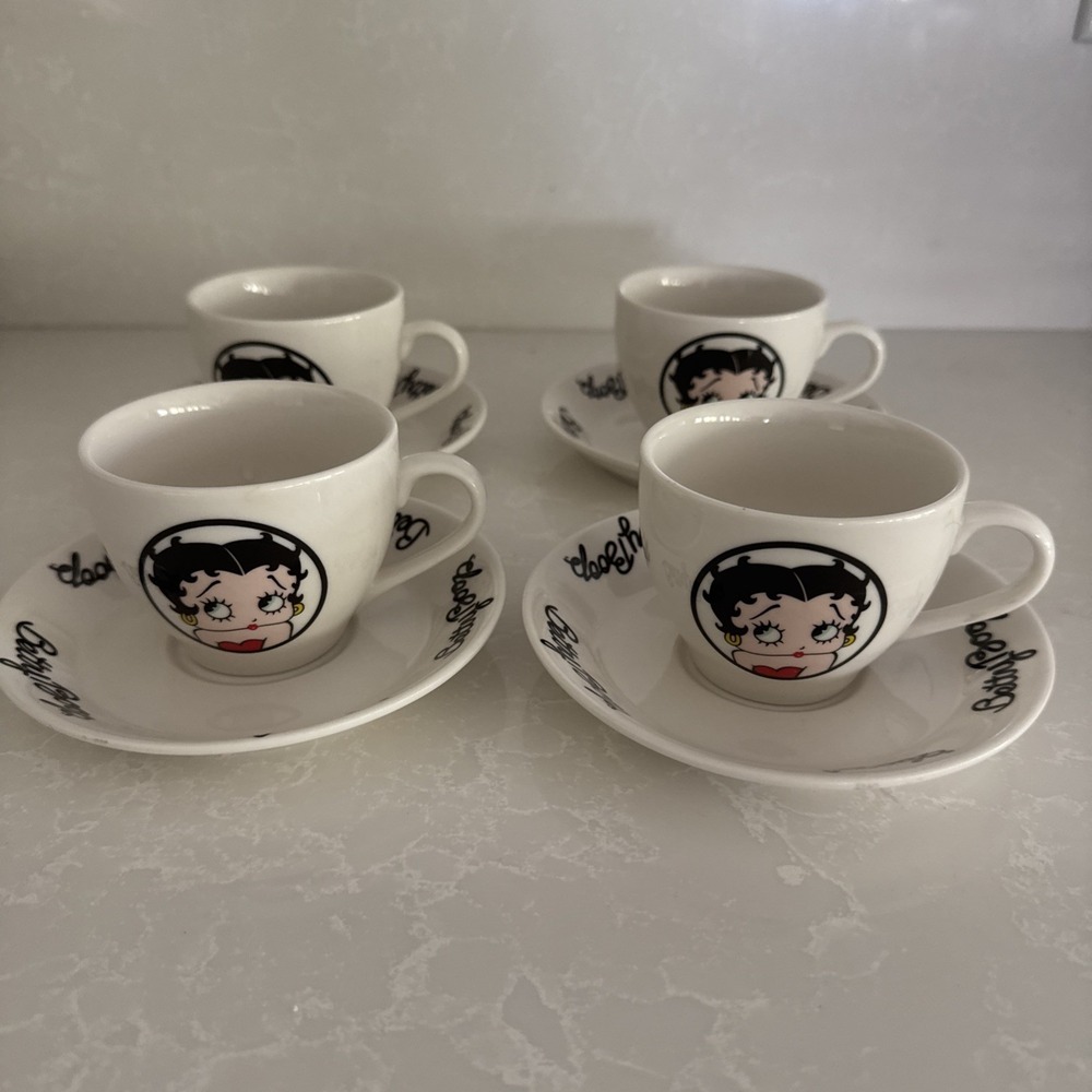 Bright Ideas Unlimited Betty Boop Tea Cups And Saucer Set Of Four